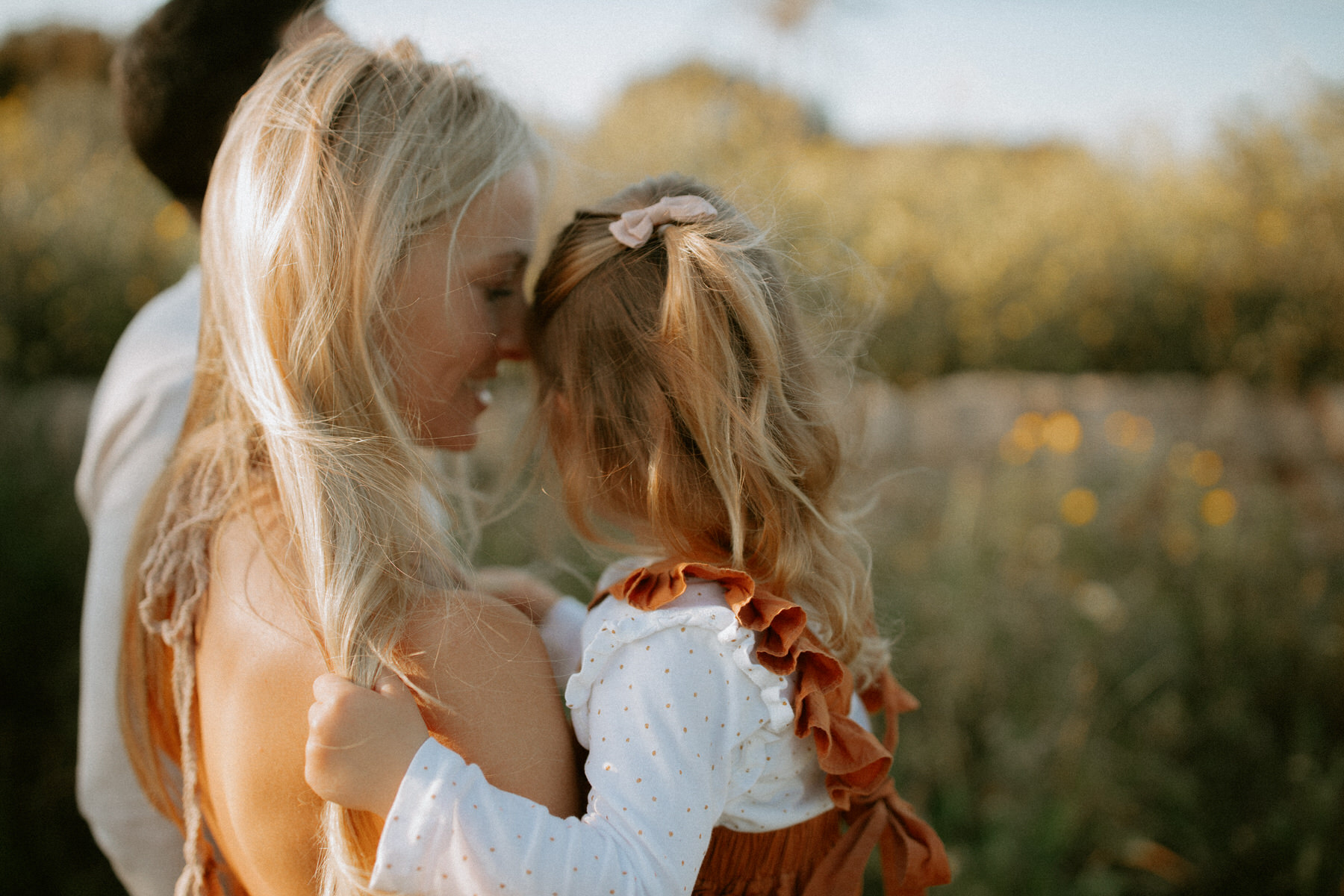 Familienfotos Familienshooting Familienfotografin Lebach Saarlouis St. Wendel Saarbrücken Wadern Neunkirchen Trier Mannheim Kaiserslautern Zweibrücken Schmelz